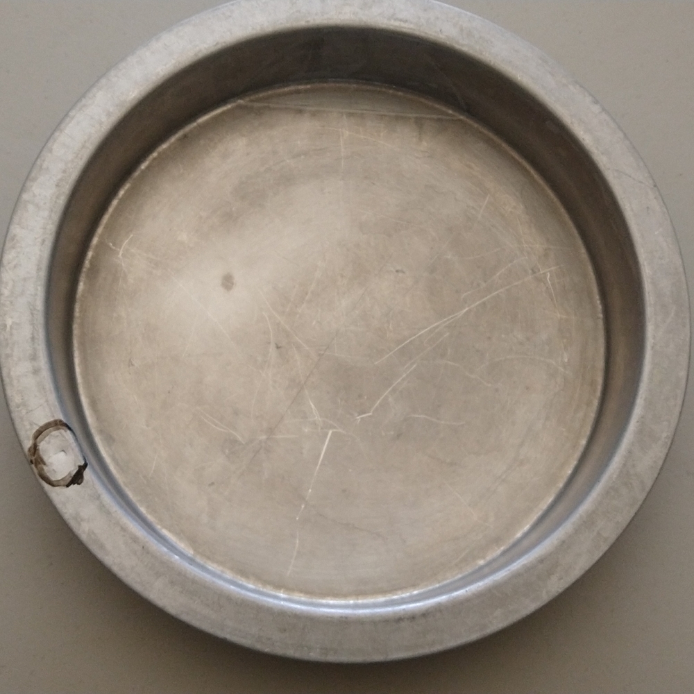 Cake pan